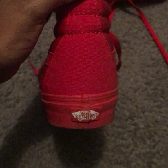 Size 7 men’s red vans 8 1/2 women’s - Picture 4 of 4